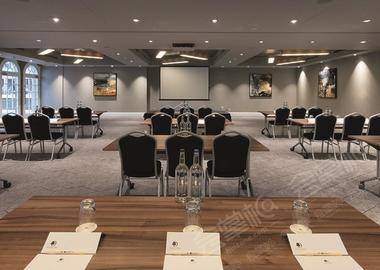 Doubletree by Hilton Chester2